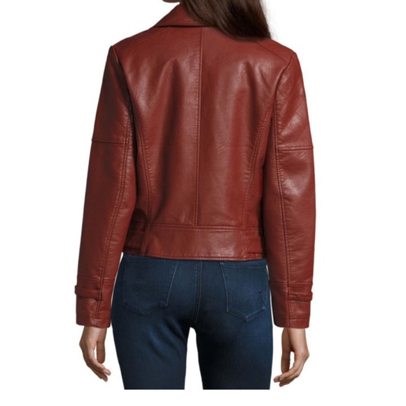 Womens Red Leather Jacket - Picture 2 of 4